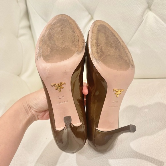 Prada heels - Picture 9 of 9